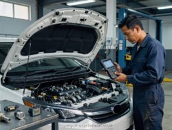 Bagaimana Sensor Canggih Membuat Mobil Irit BBM?